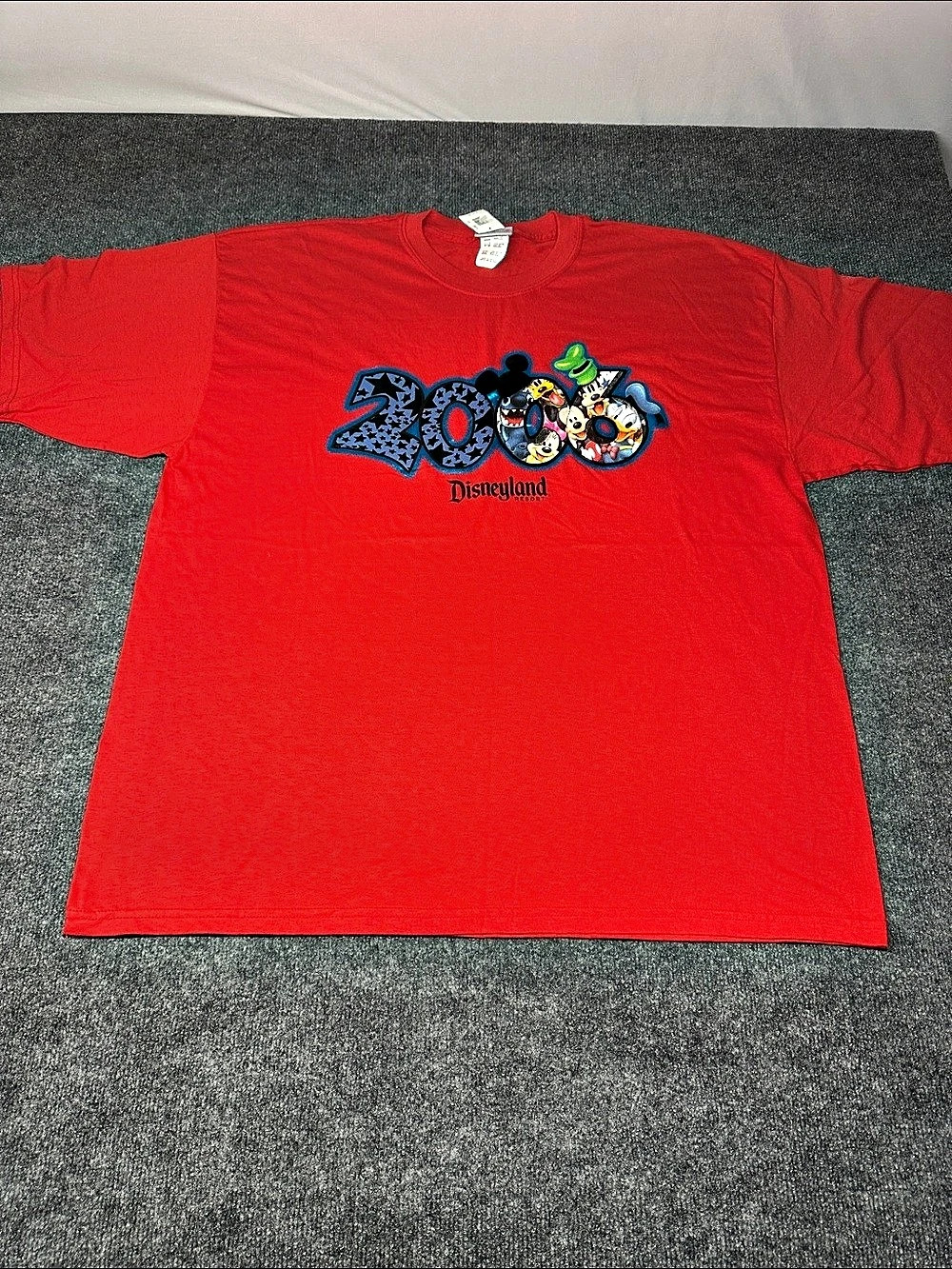 Disneyland Resort 2006 T-Shirt Graphic Tee Boys 2T NWT